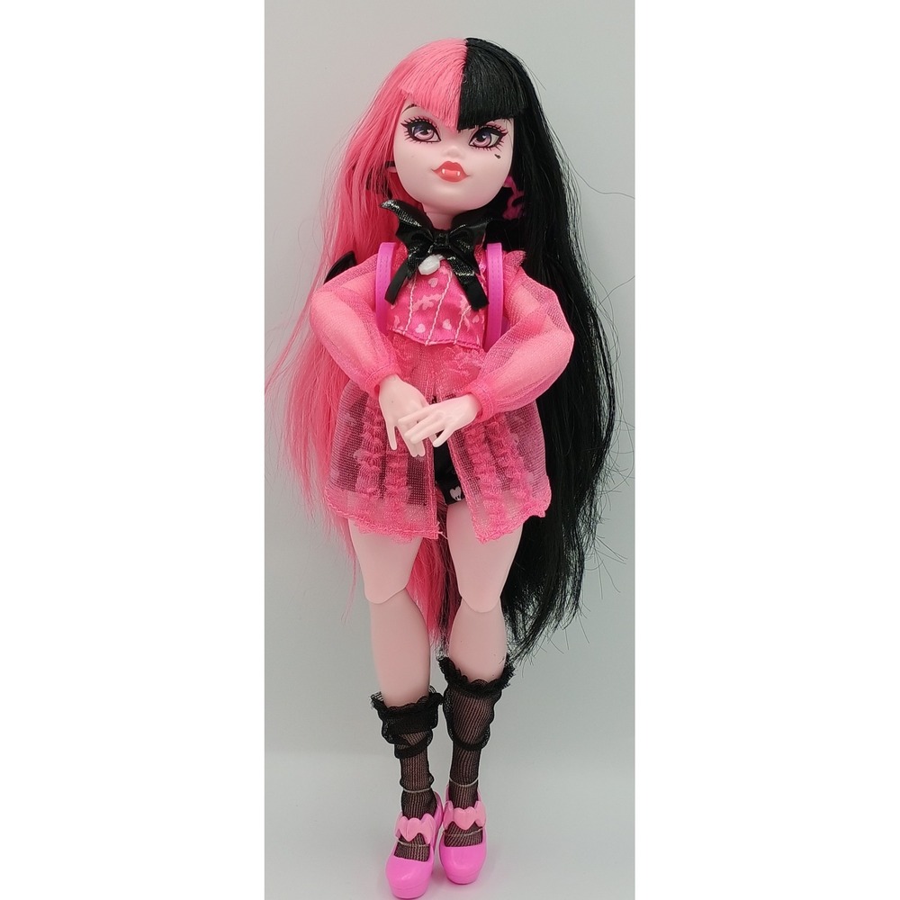 12" 2021 Mattel Monster High DRACULAURA Pink Black VAMPIRE Doll w/ Backpack  1